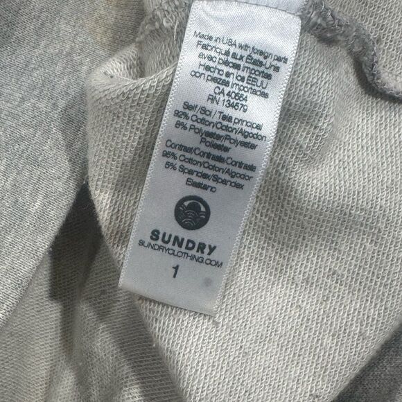 Sundry Grey Floral Embroidered Oversized Crewneck Sweater Women’s 1 (Small) - Picture 4 of 4